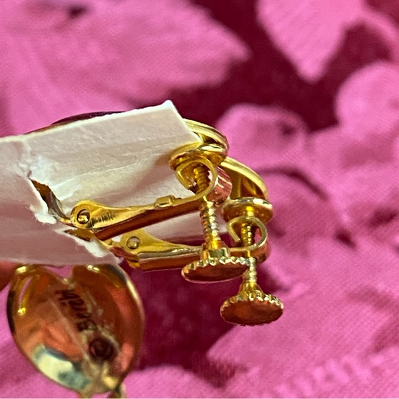 Vintage Edgar Berebi Pink Screw Backed Clip On Dangle Earrings. Approx 4”. - Picture 2 of 3